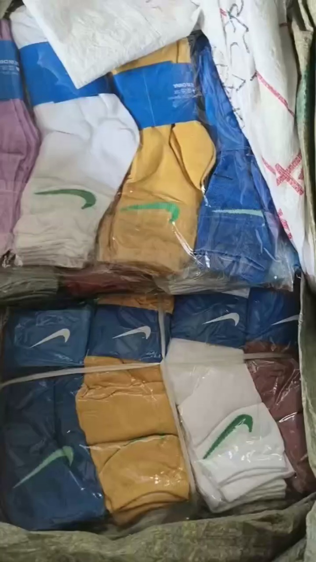 整单袜子 25000