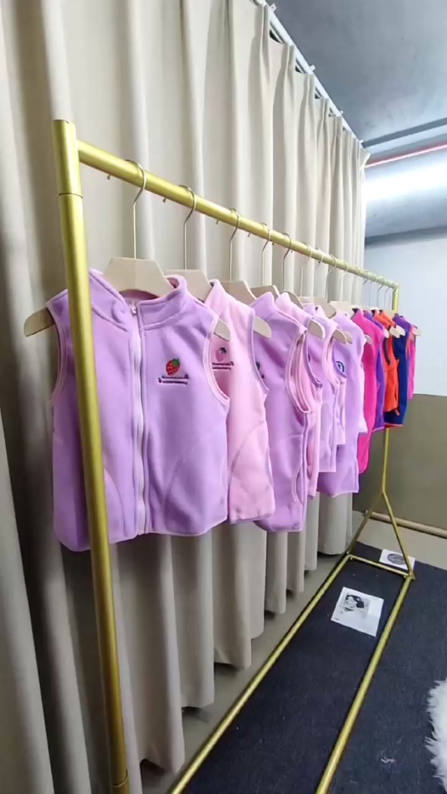 儿童摇粒绒马甲秋冬2