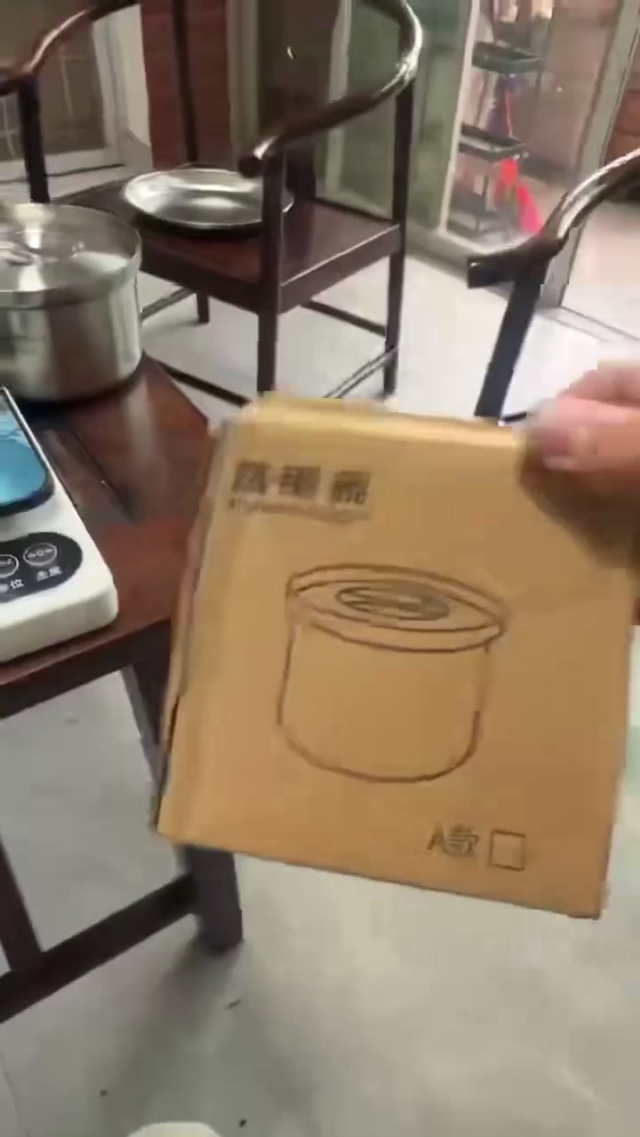 蒸蛋碗500个左右，