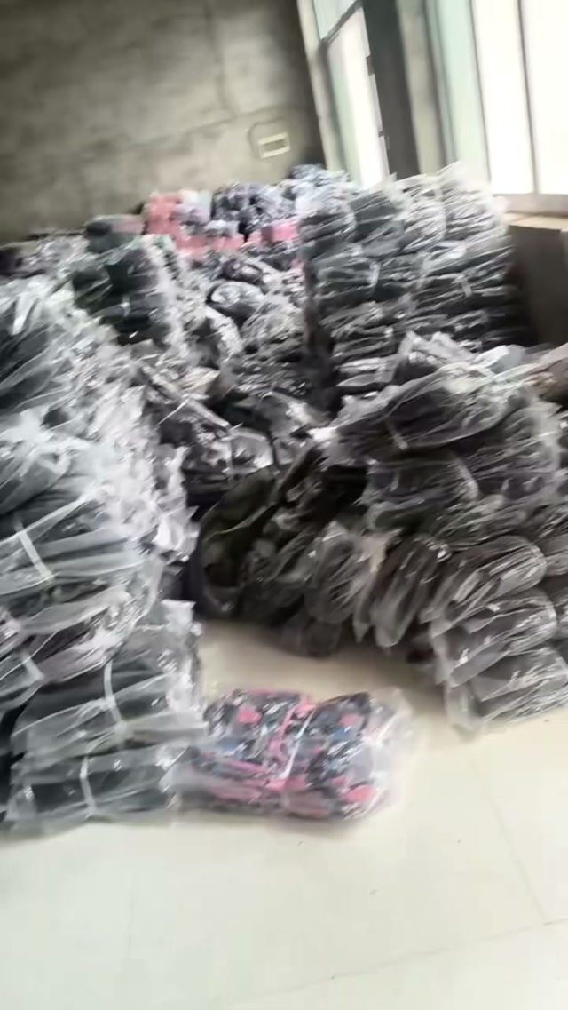各种高品质双肩背包，