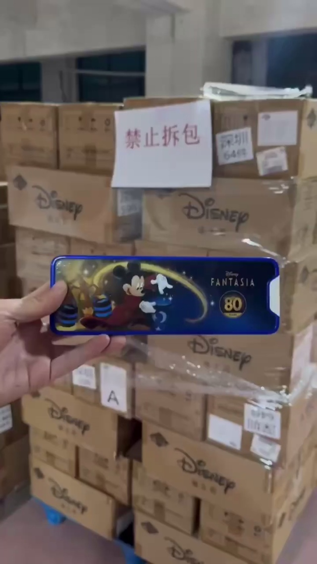 迪士尼文具盒1万个左