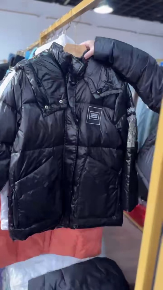 女士羽绒服视频款50