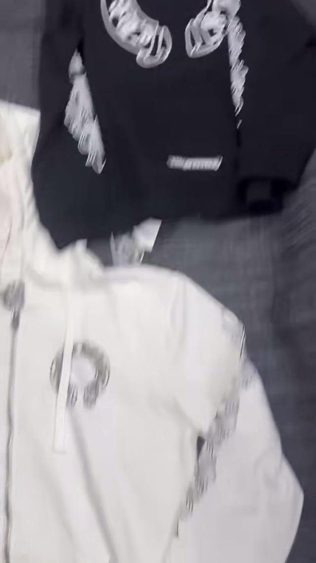 克罗心卫衣1000多