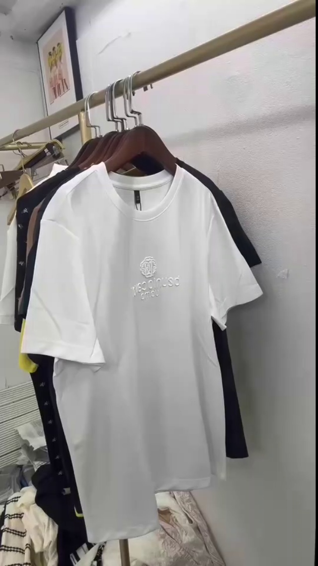 潮牌杂款短袖，500