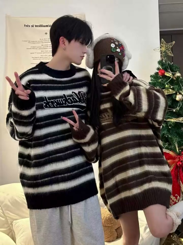 男女大版型小整款毛衣