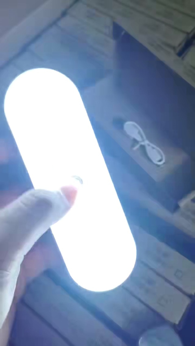 小夜灯300个左右，