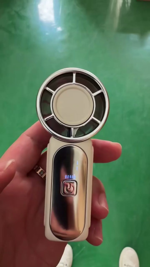 电镀款手持风扇110