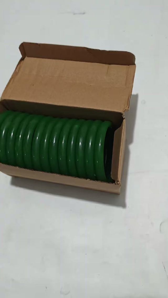 2000个手镯，0.