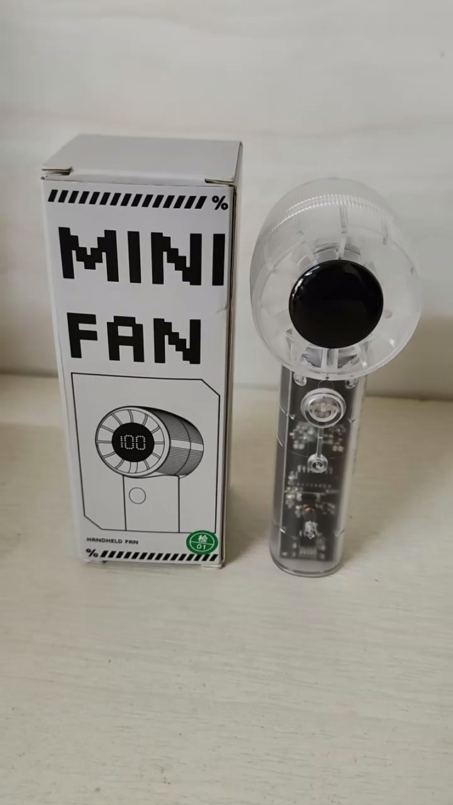 2600台，mini