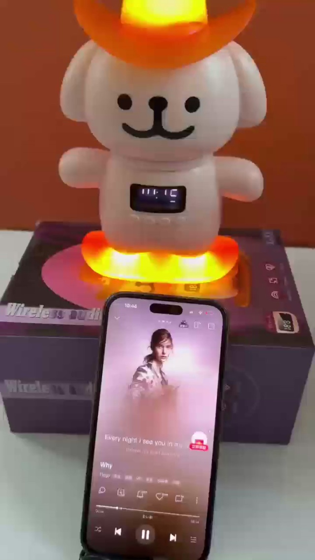 时钟灯光蓝牙音箱，不
