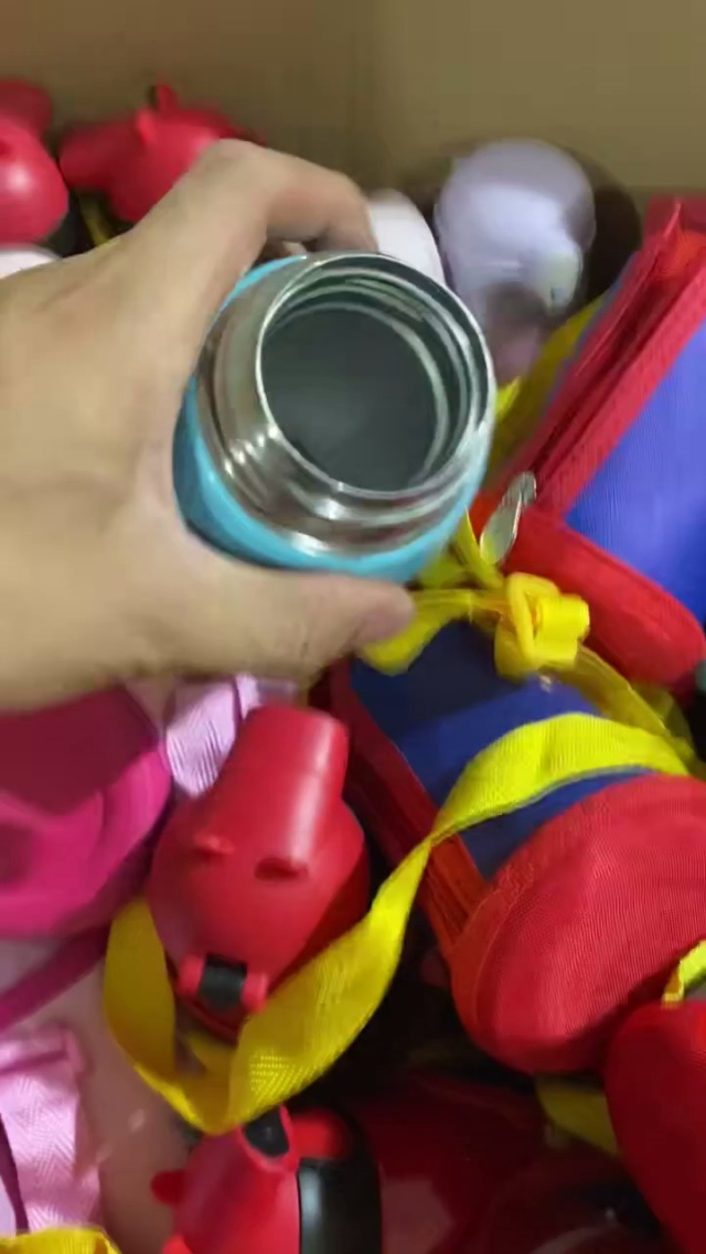 儿童保温杯2000多