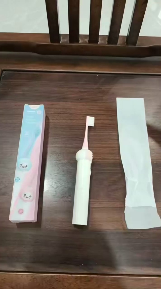 儿童卡通牙刷  27
