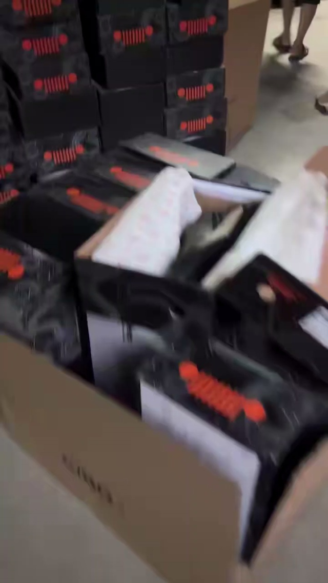 吉普杂款  感兴趣的