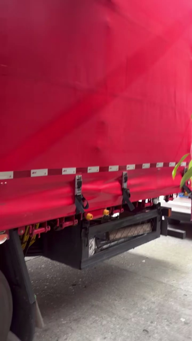 来到货一车9.6米鞋
