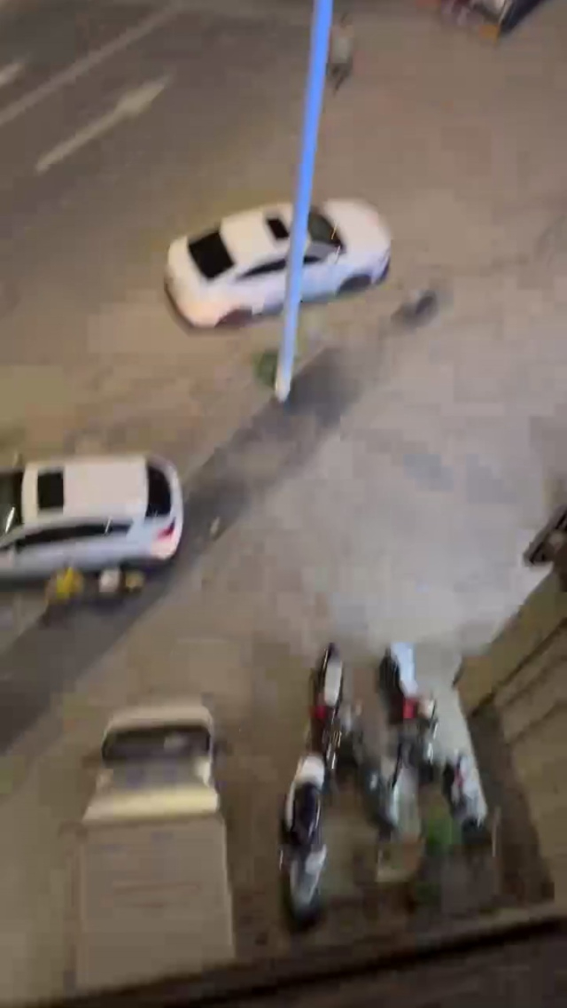 忙不过来了    