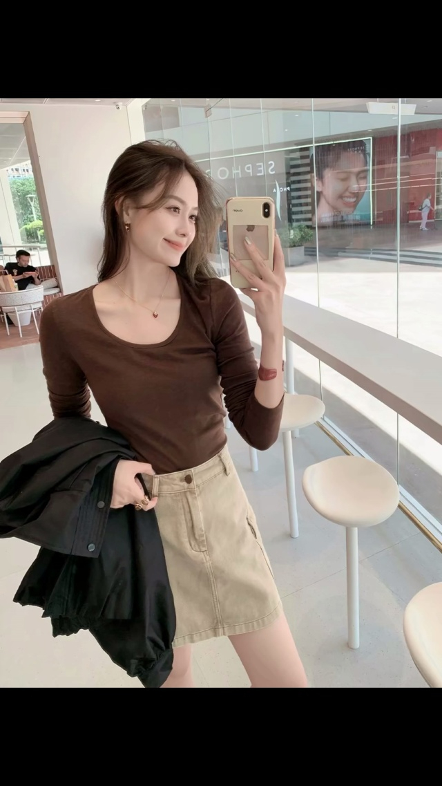 时尚潮流辣妹女士打底